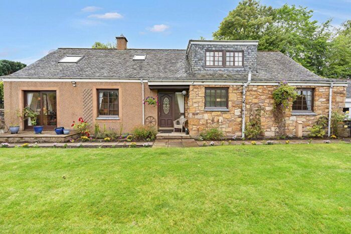 6 Bedroom Detached House For Sale In Kirk View, Penicuik, Midlothian, EH26