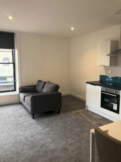 1 Bedroom Flat To Rent In Eldon Place, Bradford, BD1