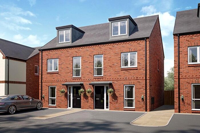 3 Bedroom Semi-Detached House For Sale In Wrexham Road, Chester, CH4