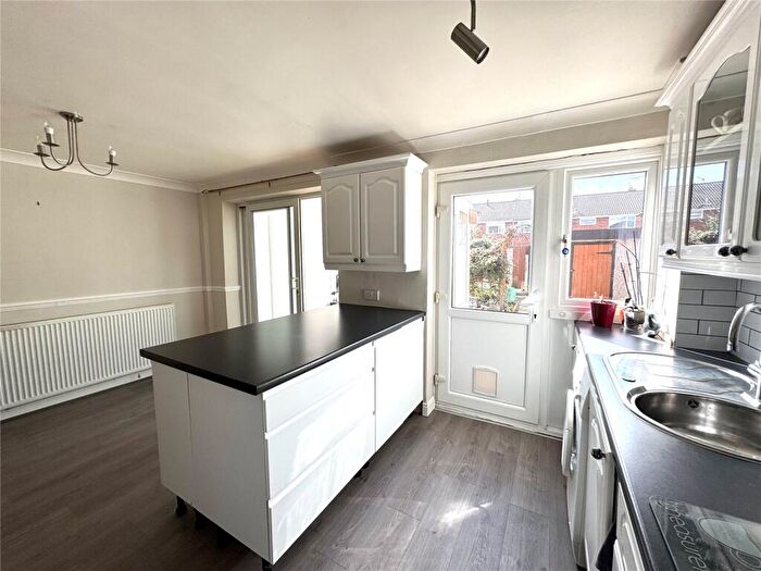 3 Bedroom End Of Terrace House For Sale In Aragon Green, Chester, Cheshire, CH1