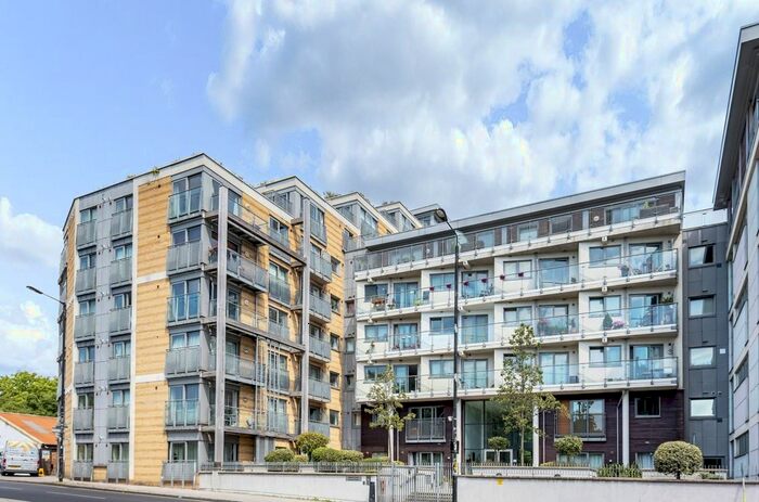 1 Bedroom Flat To Rent In Sumner Road, London, SE15