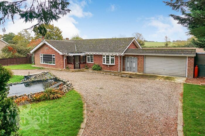 3 Bedroom Detached Bungalow For Sale In Smallworth, Garboldisham, Diss, IP22