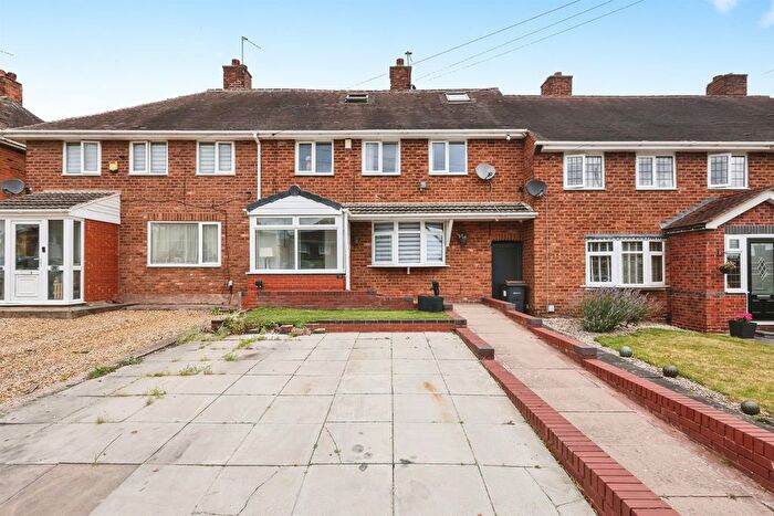 5 Bedroom Terraced House For Sale In Hadland Road, Birmingham, B33
