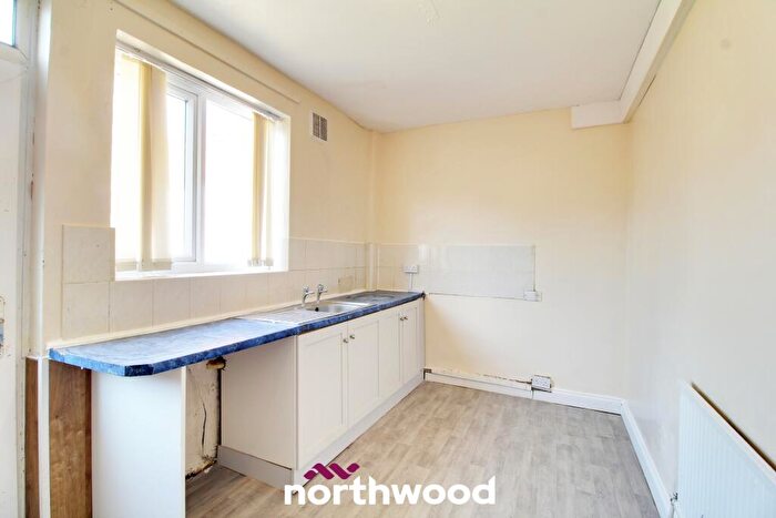 3 Bedroom Terraced House For Sale In Balfour Road, Bentley, Doncaster, DN5