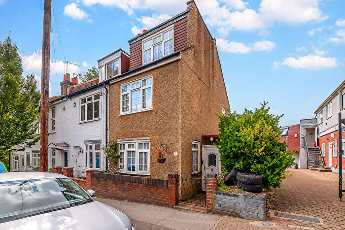 3 Bedroom End Of Terrace House For Sale In Lewes Road, Bromley, BR1