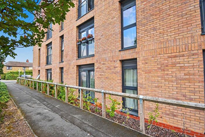 1 Bedroom Flat For Sale In Station Road, Corby, NN17