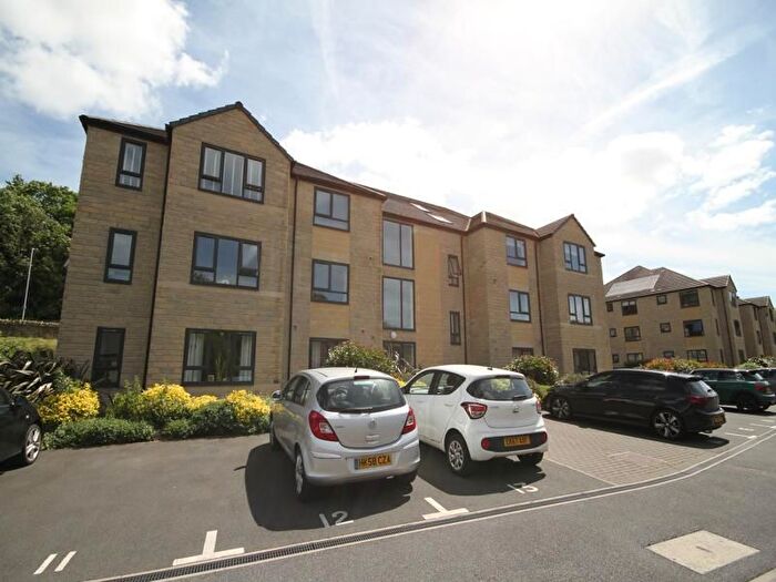 1 Bedroom Flat To Rent In Cambridge House, Beck View Way, Shipley, BD18