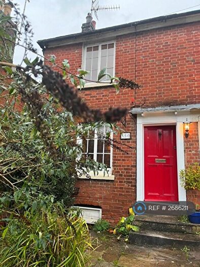 2 Bedroom Semi Detached House To Rent In Palmerston Street, Romsey, SO51