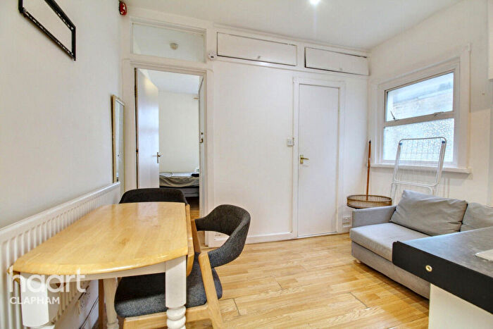 1 Bedroom Apartment To Rent In Cathles Road, London, SW12
