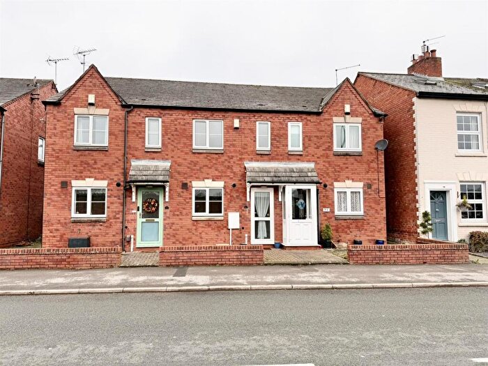 2 Bedroom Terraced House To Rent In Manse Gardens, Studley, B80