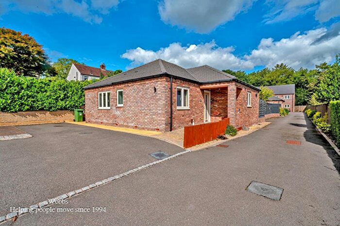 3 Bedroom Detached Bungalow For Sale In Chase Heights, Hednesford, Cannock, WS12