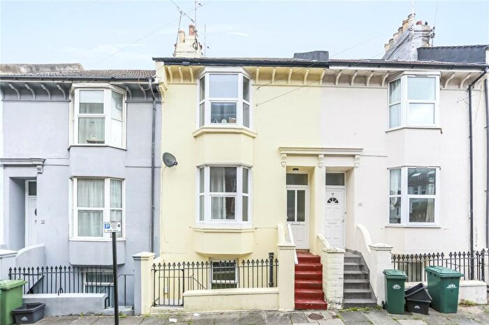 1 Bedroom Apartment To Rent In Pevensey Road, Brighton, East Sussex, BN2
