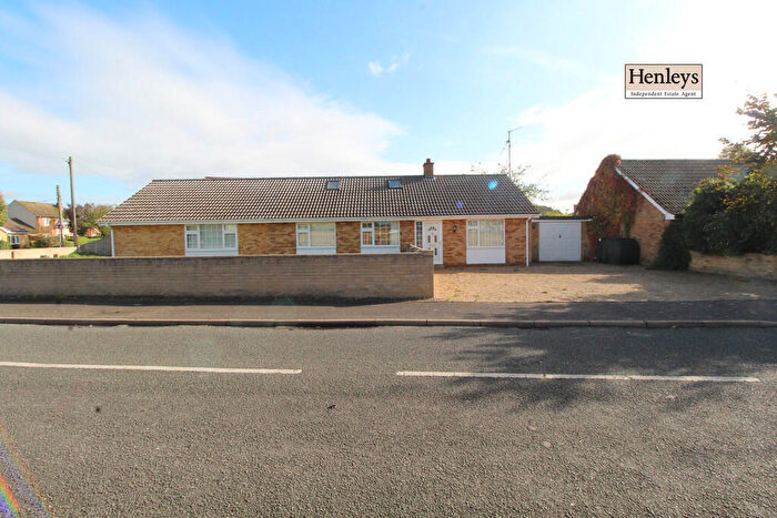5 Bedroom Detached Bungalow To Rent In Church Gardens, West Row, IP28