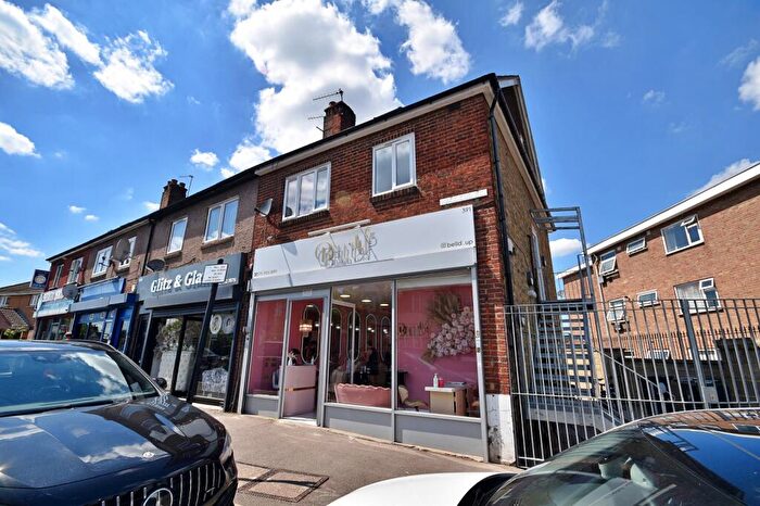 1 Bedroom Flat To Rent In Hale End Road, Woodford Green, Essex., IG8