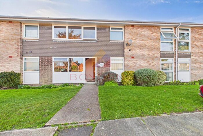 2 Bedroom Apartment For Sale In Thornfield Court, Fingringhoe Road, Colchester, CO2