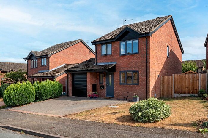 3 Bedroom Detached House For Sale In Field View, Bar Hill, CB23