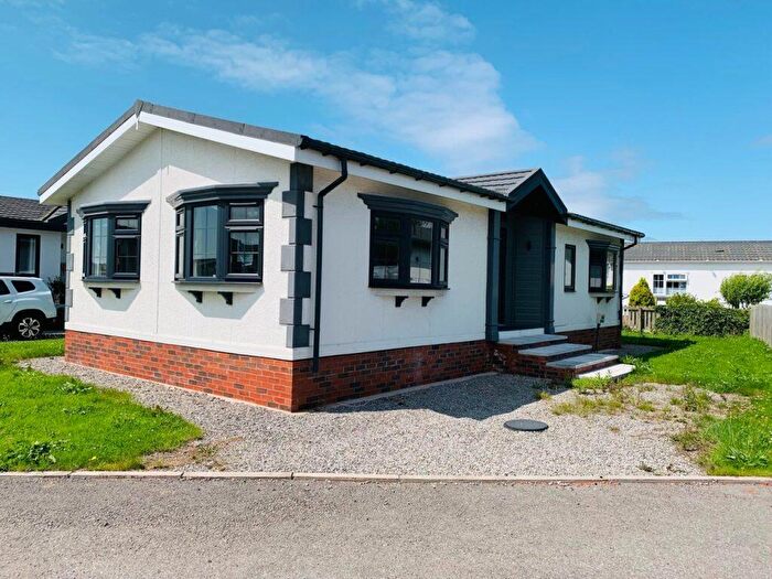 2 Bedroom Park Home For Sale In Solway Holiday Park, CA7