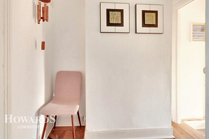 2 Bedroom End Of Terrace House For Sale In High Path, Kessingland, NR33