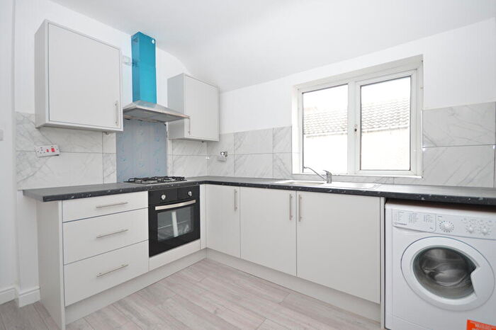 2 Bedroom Apartment To Rent In Wellington Street, Kettering, NN16