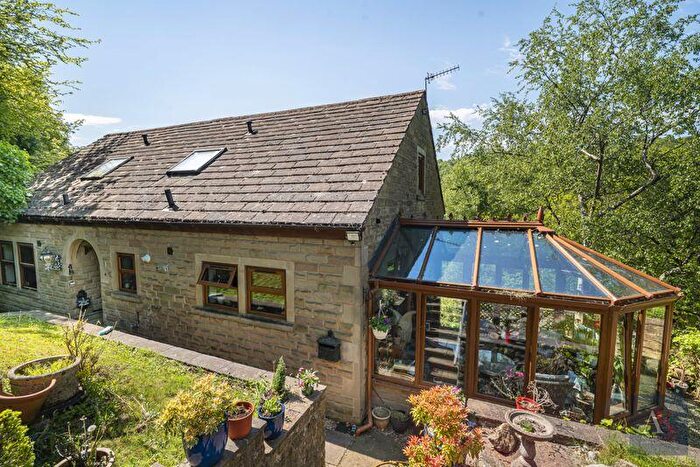 6 Bedroom Detached House For Sale In Top O Th Hill Road, Todmorden, OL14