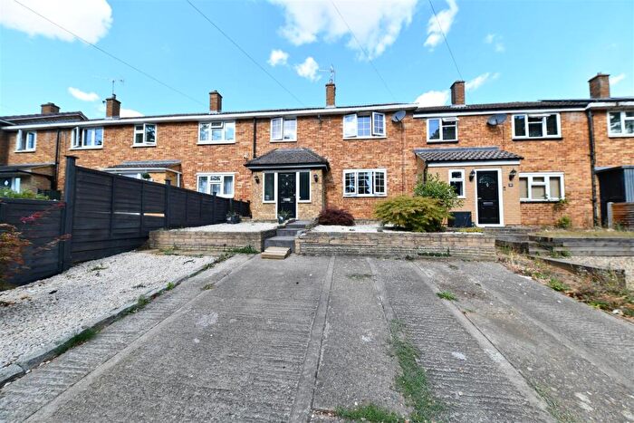 3 Bedroom Terraced House For Sale In Tye End, Stevenage, SG2