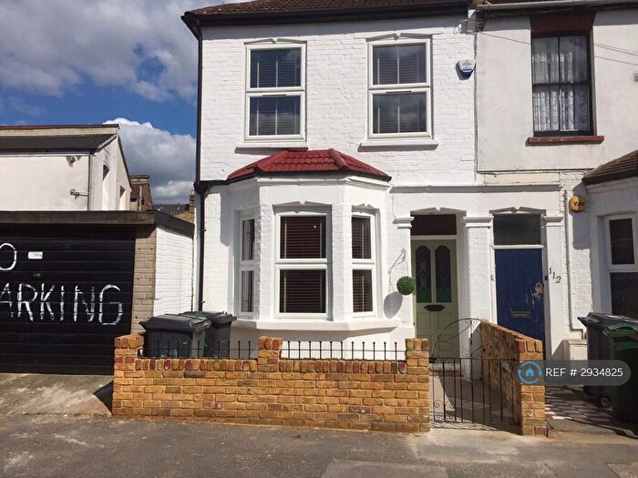 3 Bedroom End Of Terrace House To Rent In Turner Road, London, E17