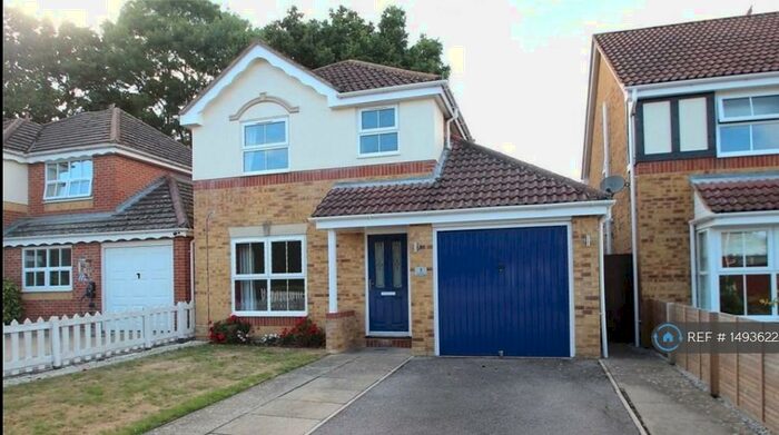 3 Bedroom Detached House To Rent In Regency Place, Fareham, PO15
