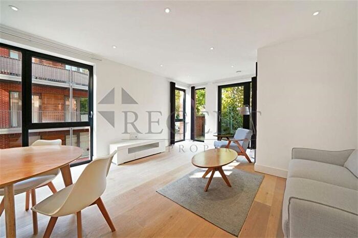 2 Bedroom Flat To Rent In Boyd House, Kidderpore Avenue, NW3