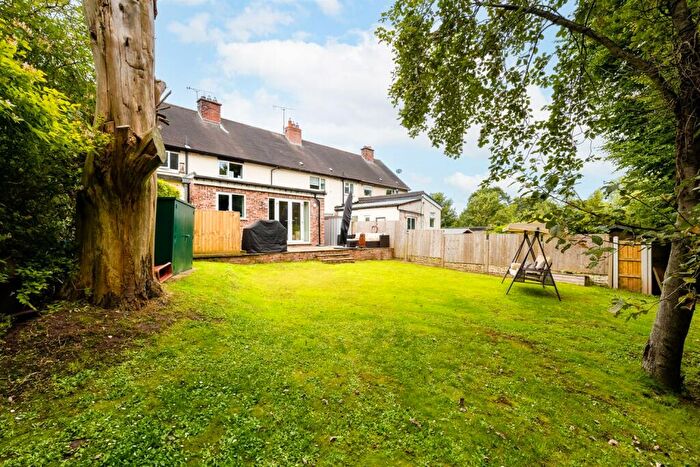 3 Bedroom Mews For Sale In Church Row, Bunbury, CW6