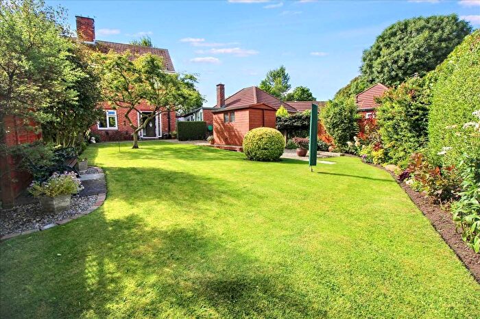 3 Bedroom Semi-Detached House To Rent In Cowpen Road, Blyth, NE24
