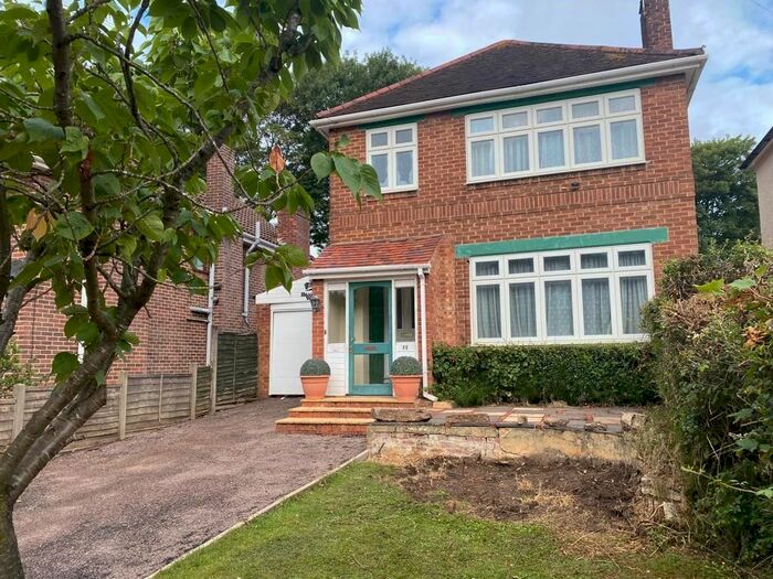 3 Bedroom Property To Rent In Glenfield Avenue, Bitterne, Southampton, SO18