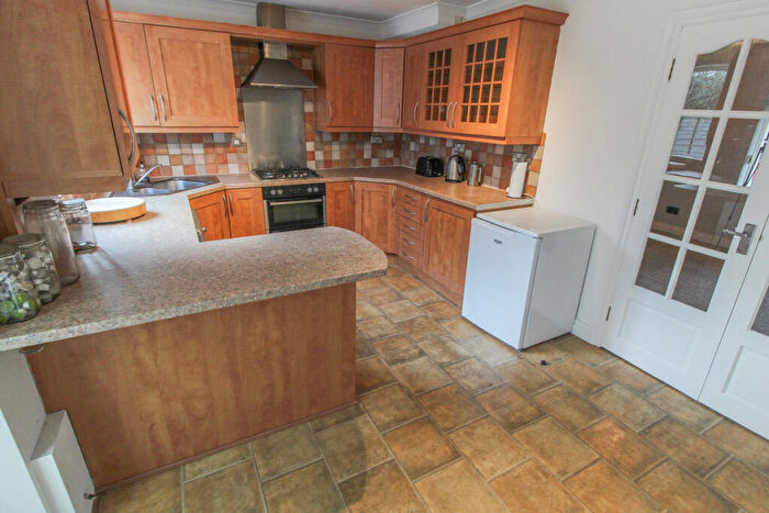 2 Bedroom Semi-Detached House For Sale In Amy Close, Coventry, CV6