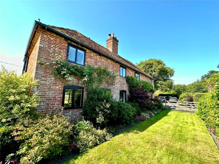 4 Bedroom Detached House For Sale In Kent Lane, Harbridge, Ringwood, Hampshire, BH24