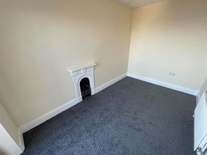 2 Bedroom House For Sale In Llysfaen Road, Old Colwyn, LL29