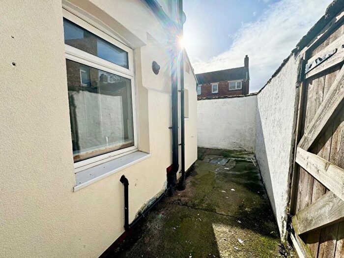 3 Bedroom End Of Terrace House For Sale In Ellerburne Street, Thornaby, Stockton-On-Tees, TS17