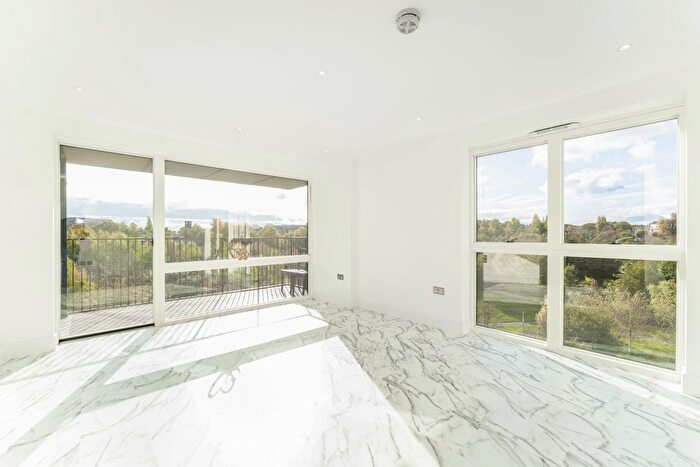 2 Bedroom Flat To Rent In Abbotsford Court, Royal Waterside, Lakeside Drive, London, NW10