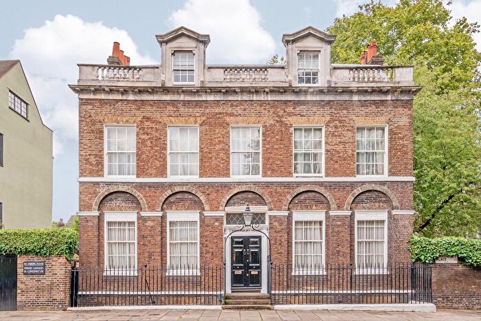 7 Bedroom Detached House To Rent In Canonbury Place, Islington, London, N1