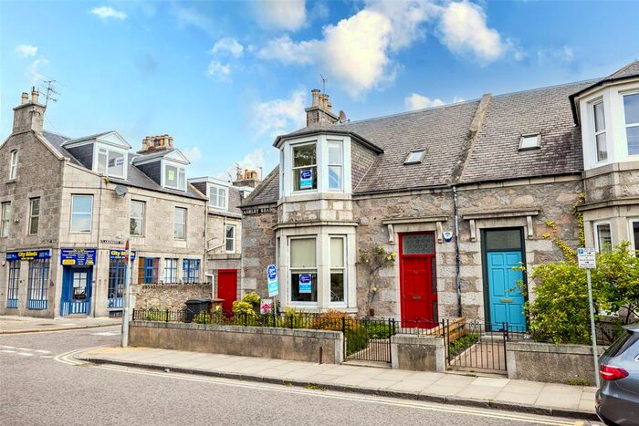 4 Bedroom End Of Terrace House To Rent In Ashley Road, Aberdeen, AB10