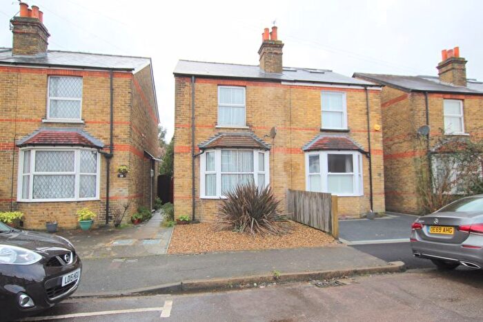 2 Bedroom Semi Detached House To Rent In Upper Court Road, Epsom, KT19