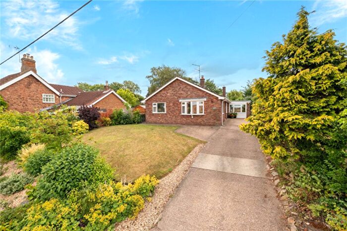 2 Bedroom Bungalow For Sale In West Road, Pointon, Sleaford, Lincolnshire, NG34