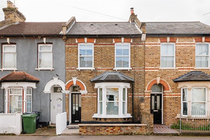3 Bedroom Terraced House For Sale In Elsham Road, Leytonstone, E11
