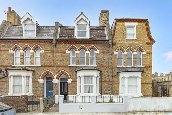 5 Bedroom Property To Rent In Ducie Street, London, SW4