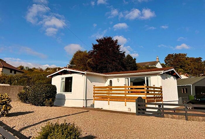 2 Bedroom Bungalow For Sale In Dhailling Road, Dunoon, Argyll And Bute, PA23