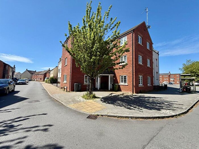 1 Bedroom Apartment For Sale In Typhoon Way, Brockworth, Gloucester, GL3