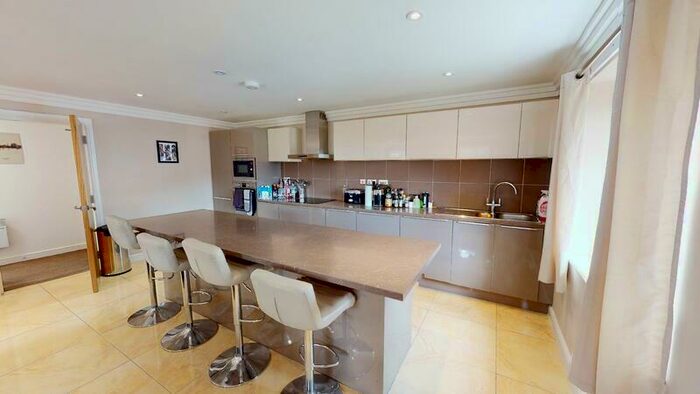 2 Bedroom Apartment To Rent In Sandhill Lane, Moortown, Leeds, LS17