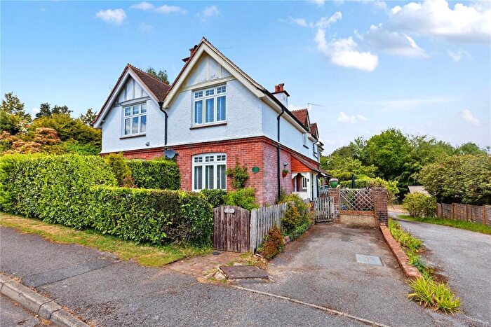 3 Bedroom Semi Detached House For Sale In Steepways, Hindhead, Surrey, GU26
