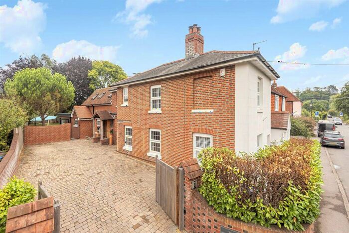 4 Bedroom Detached House To Rent In Bridge Street, Titchfield Village, PO14