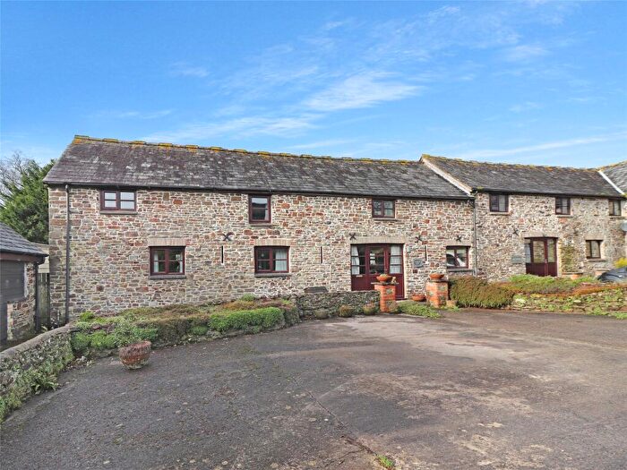 4 Bedroom Barn Conversion For Sale In Shebbear, Beaworthy, Devon, EX21