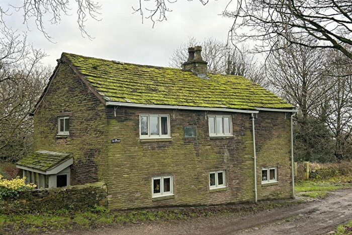 2 Bedroom Detached House For Sale In Heald Wood Road, Woodley, Stockport, SK6