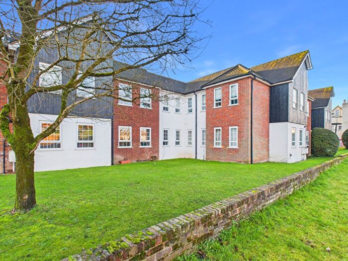 2 Bedroom Flat For Sale In Home Farm Court, Narcot Lane, Chalfont St. Giles, HP8
